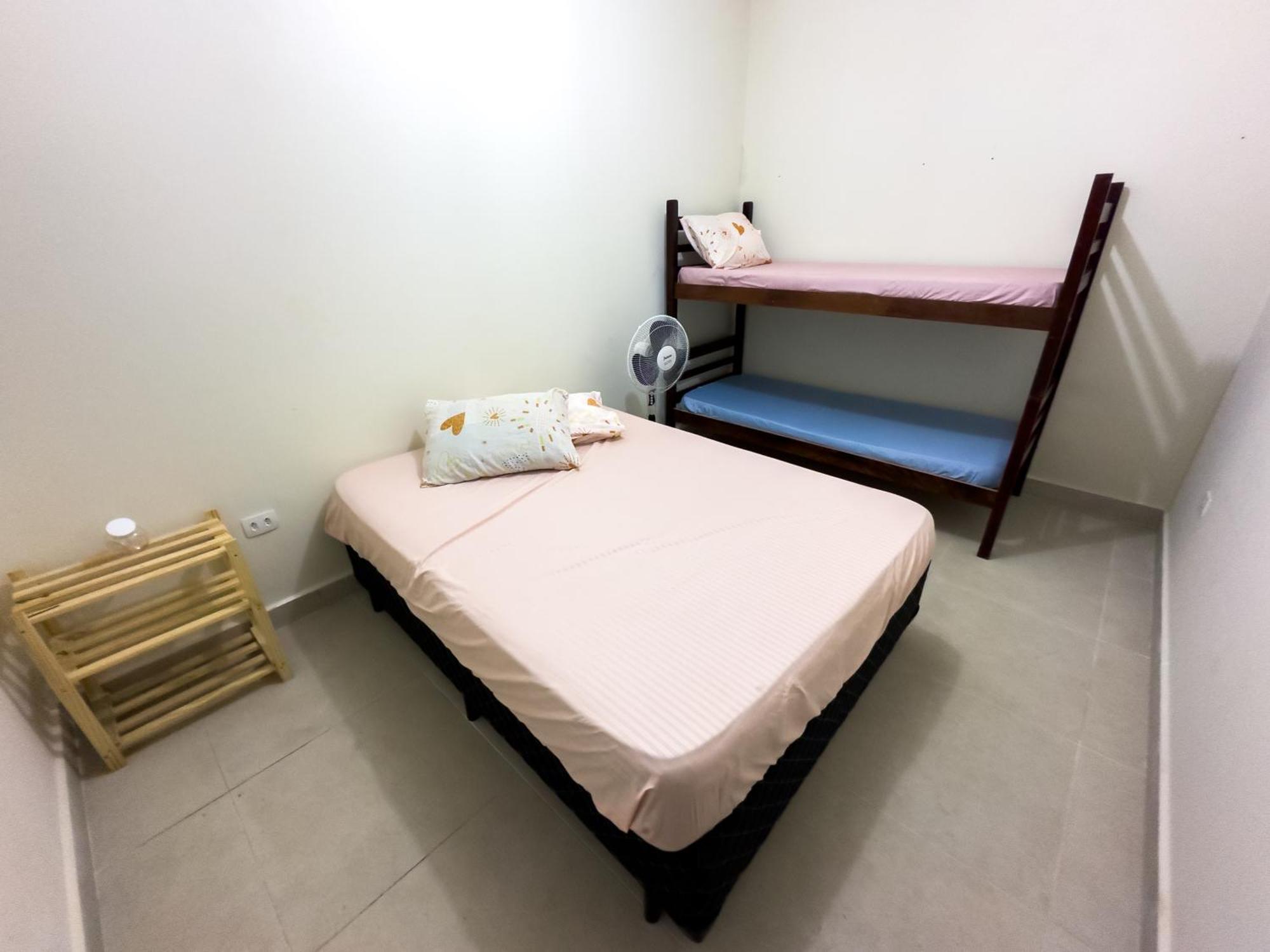 Hostel Familia Castor Itanhaém Buitenkant foto